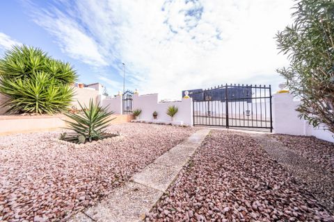 Villa i La Marina, Alicante, La Marina - € 179.950 | Ref: W6110VA - foto 8